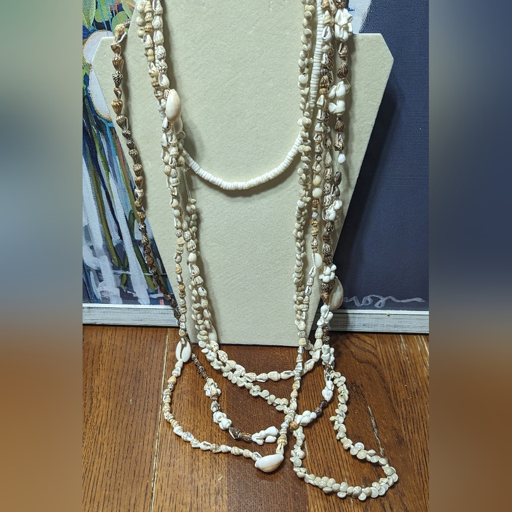 *5 For $25* Puka shell bundle  #3